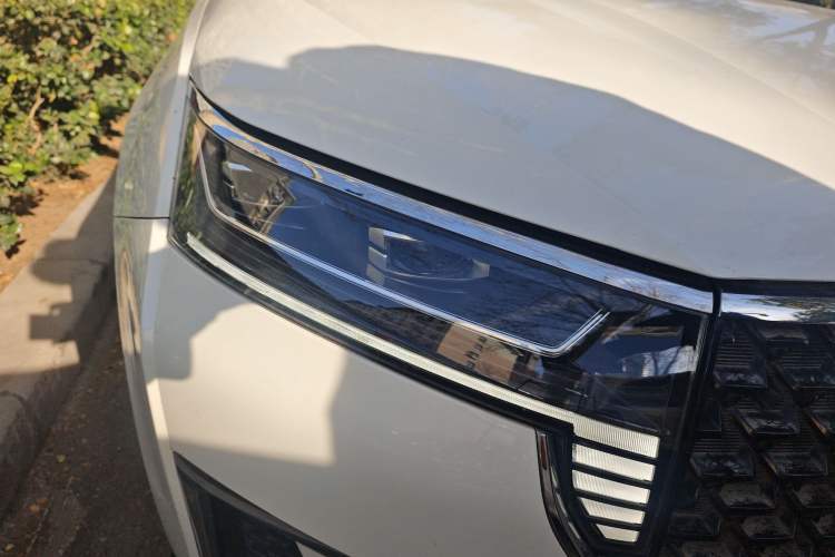 Used Venucia Star 2020 260T Automatic 48V Mild Hybrid Turbocharged Starry Edition