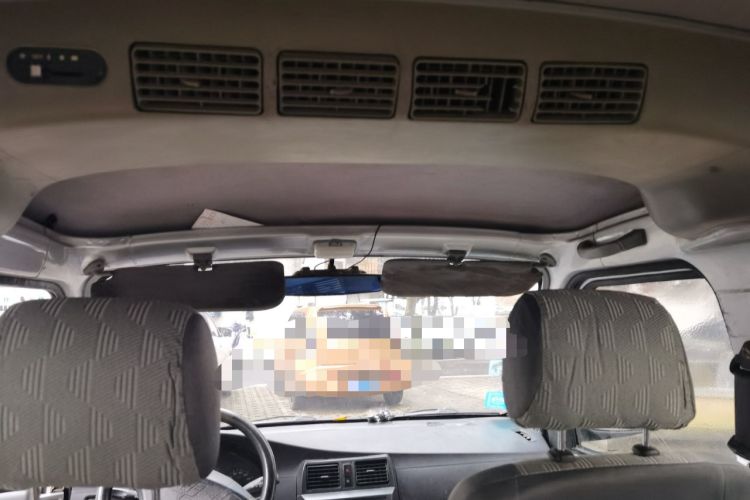 Used Wuling Rongguang 2011 1.2L Base Version
