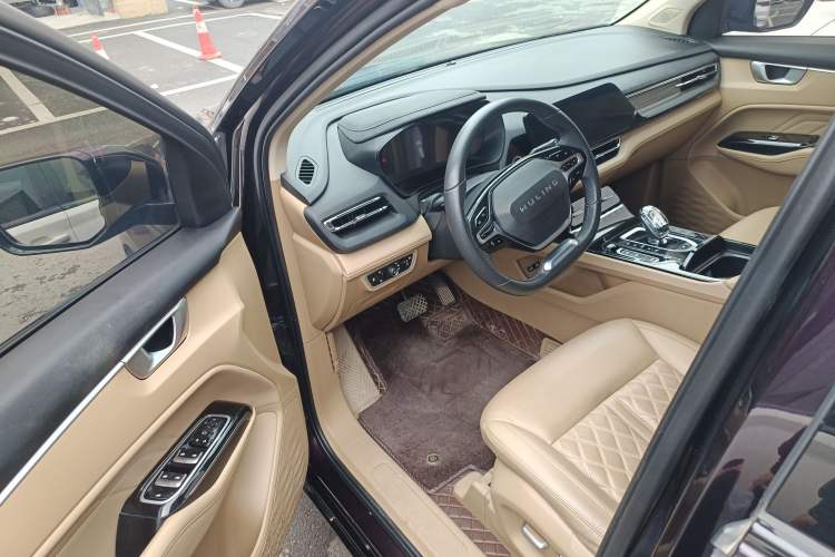 Used Wuling Victory 2023 2.0L DHT Luxury Edition