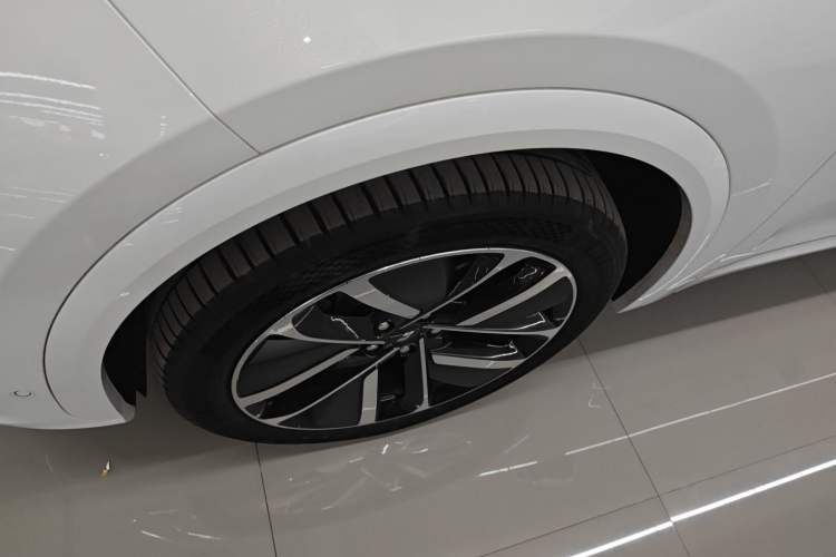 Used Li Auto L7 2024 Ultra Model