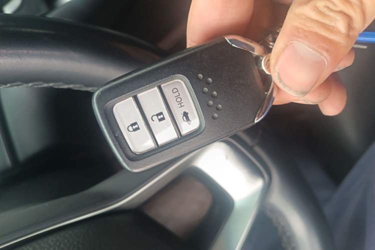 Used Honda Accord 2018 260TURBO Luxury Edition China V Emission Standard Vehicle Key