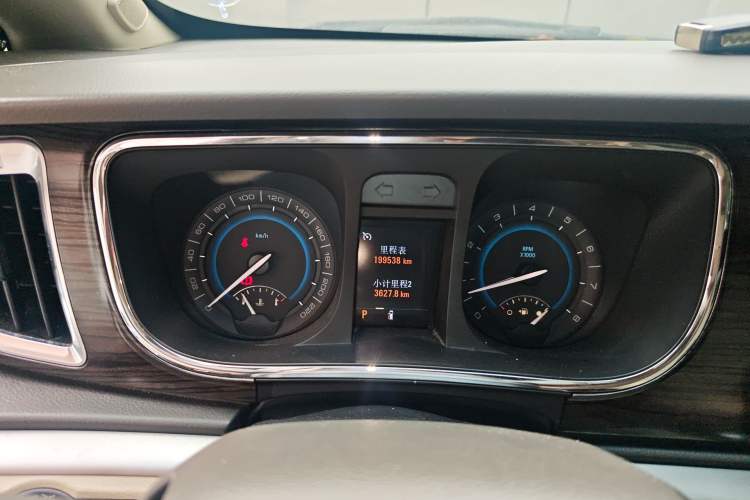 Used Buick GL8 2011 3.0L GT Luxury Business Haoya Edition Instrument Cluster