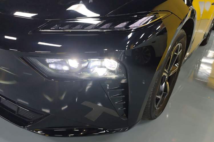 Used Dongfeng eπ eπ007 2024 Range-Extended 200 Air Edition