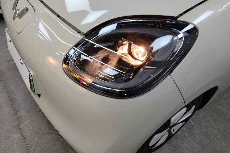 Used Wuling Hongguang MINIEV 2025 Four-Door Version Advanced Edition