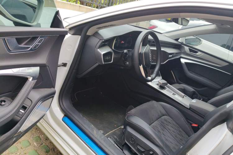 Used Audi A7L 2024 45 TFSI quattro Luxury Edition Driver Seat