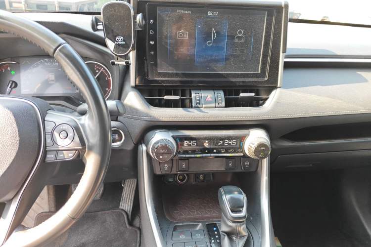 Used Toyota RAV4 2020 2.0L CVT Two-Wheel Drive Prestige Edition