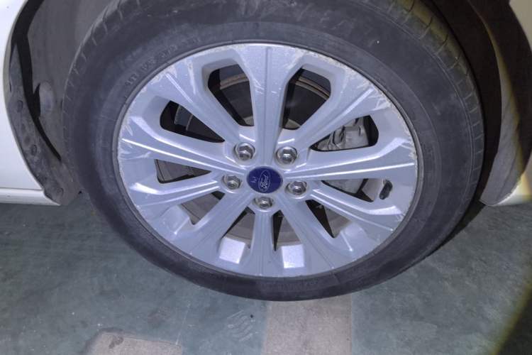 Used Ford Escort 2017 Happiness Edition 1.5L Automatic Fashion Version