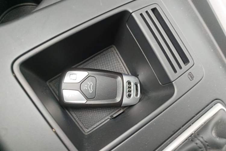 Used Audi A4L 2020 40 TFSI Fashion Dynamic Model
