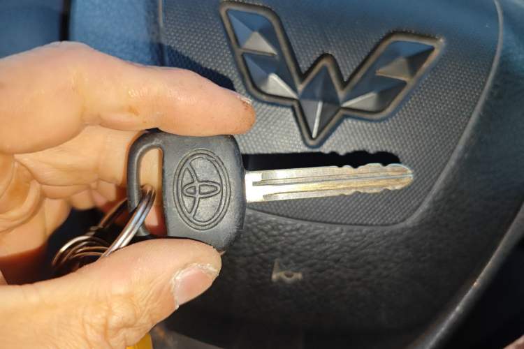 Used Wuling Zhengcheng 2015 1.5L Comfort L3C