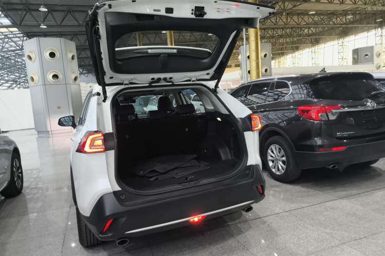 Used Toyota Wildlander 2023 Dual-Motor 2.5L E-CVT Four-Wheel Drive Prestige Edition