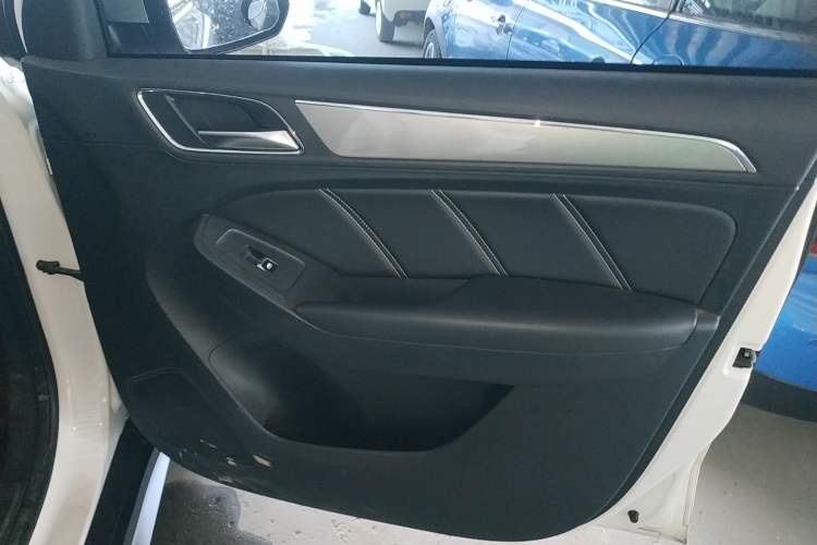 Used Roewe RX5 2020 20T Automatic 4G Connect Excellence Edition