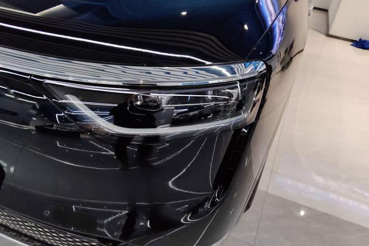 Used Hima AITO M8 2025 Model Pure Electric Max+ Five-Seat Long-Range Version Left Front Headlight