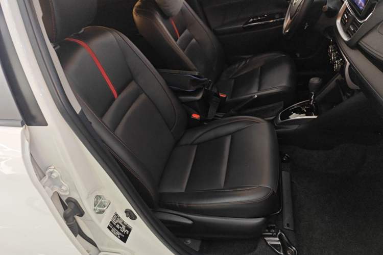 Used Toyota YARiS L Zhi Xuan 2022 1.5L CVT Luxury PLUS Edition