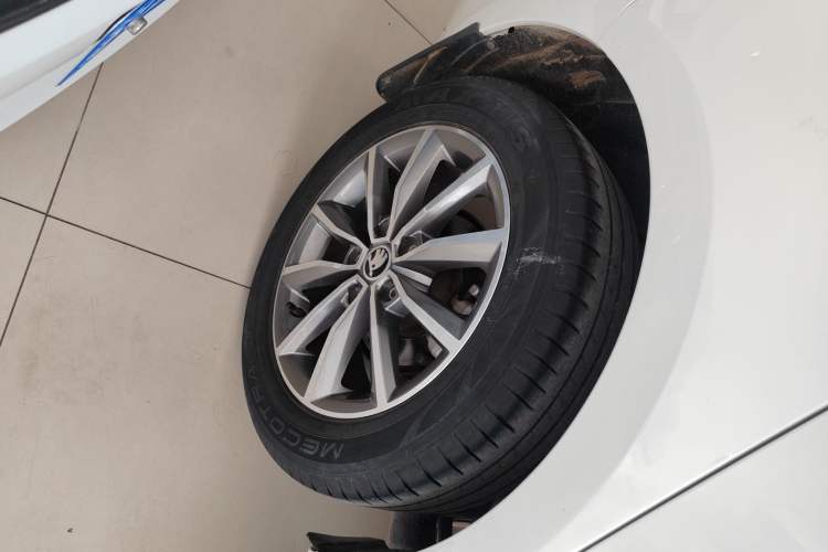 Used Skoda Octavia 2019 TSI230 DSG SmartDrive Comfort Edition China V Standard Right Rear Wheel Hub
