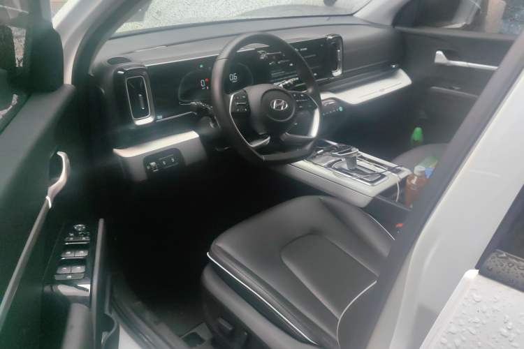 Used Hyundai ix35 2023 Musso 2.0L Deluxe Edition DLX