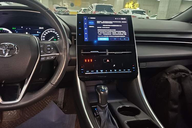 Used Toyota Avalon 2023 Dual-Engine 2.5L Luxury Edition