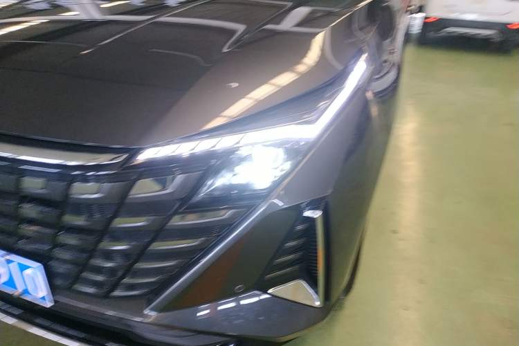 Used CHANGAN UNI-Z 2025 1.5T Premium Edition
