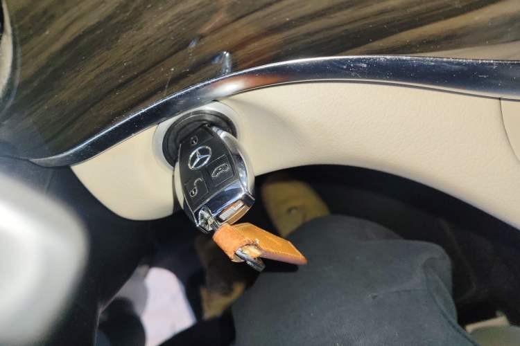 Used Mercedes-Benz V-Class 2018 V 260 Avantgarde Edition China V Vehicle Key