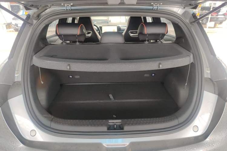 Used BYD Dolphin 2021 405 km Free Version
