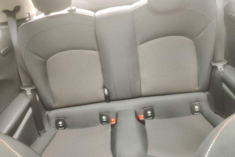 Used MINI 2019 1.5T ONE
