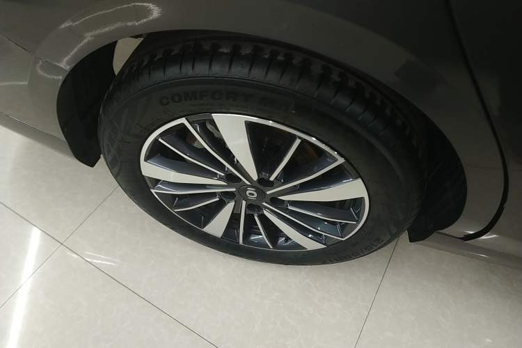 Used CHANGAN NEVO A05 2024 145 Pro Right Rear Wheel Hub