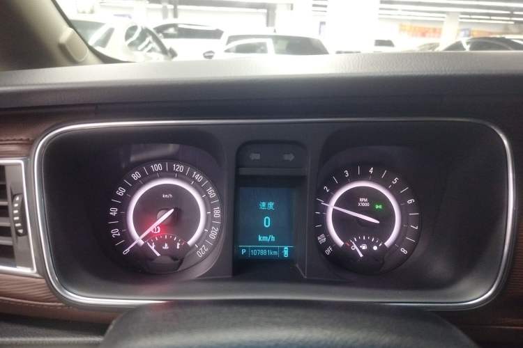 Used Buick GL8 2018 28T Prestige Version China VI Standard