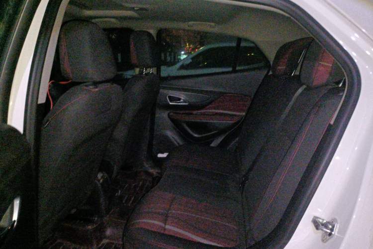 Used Buick Encore 2015 1.4T Manual Two-Wheel Drive Urban Advanced Model
