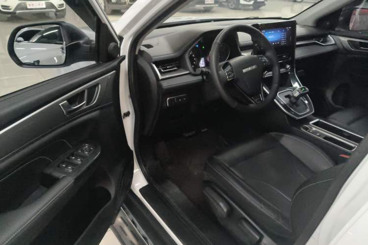 Used Haval M6 2021 PLUS 1.5T DCT Luxury Smart Connectivity Model