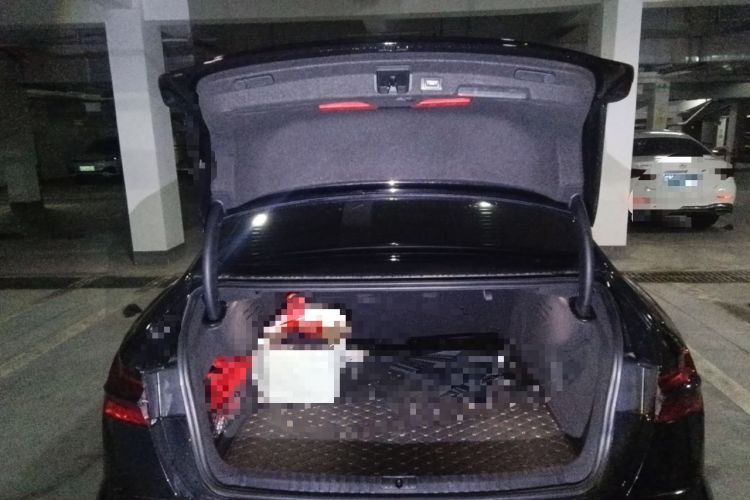 Used Audi A6L 2022 40 TFSI Luxury Dynamic Model Trunk