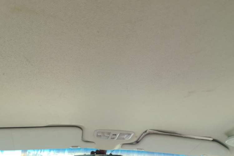 Used Great Wall Wingle 5 2017 2.0T European Version Diesel Two-Wheel Drive Advanced Large Double-Cab GW4D20E
