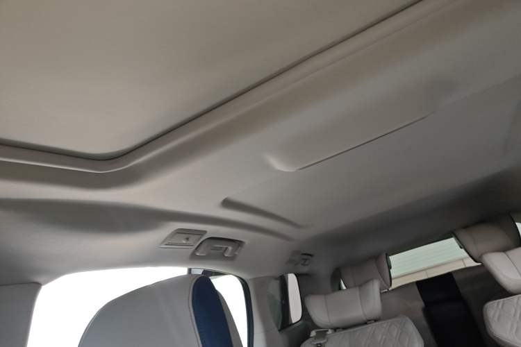 Used Buick GL8 2020 ES Land Cruiser 653T Comfort Edition
