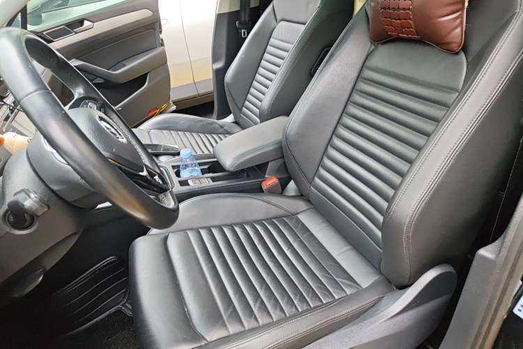 Used Volkswagen Magotan 2017 330TSI DSG Leading Model