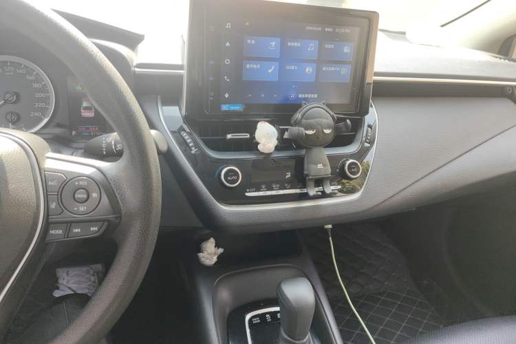 Used Toyota Corolla 2021 Dual-Motor 1.8L E-CVT Elite Edition
