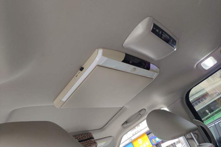 Used Honda Elysion 2015 2.4L VTi-S Prestige Edition Headliner