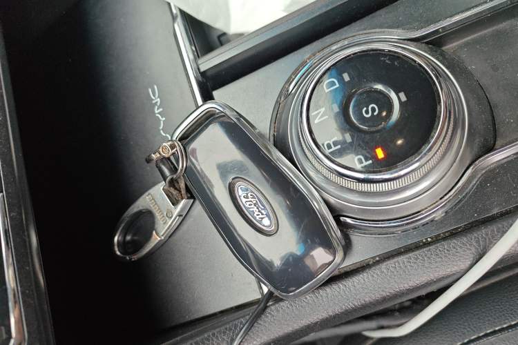 Used Ford Taurus 2015 EcoBoost 245 Fashion Edition