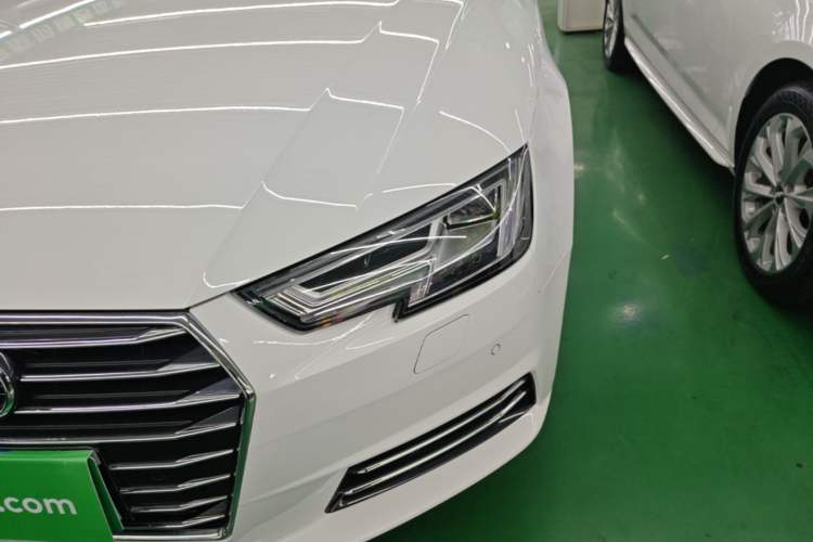 Used Audi A4L 2018 30th Anniversary Edition 40 TFSI Trendy Model