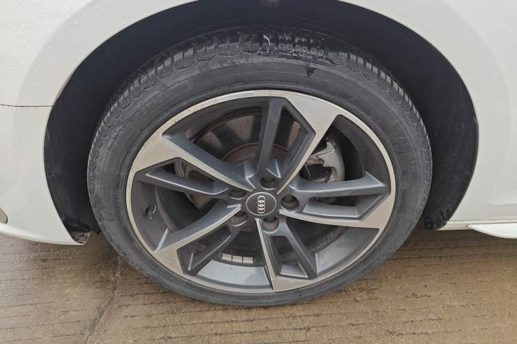 Used Audi A4L 2020 40 TFSI Fashion Dynamic Model Exterior 4