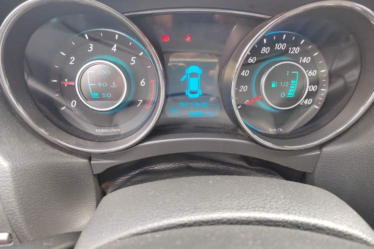 Used BAIC Senova D50 2015 1.5L Manual Comfort Value Navigation Edition Odometer Close Up