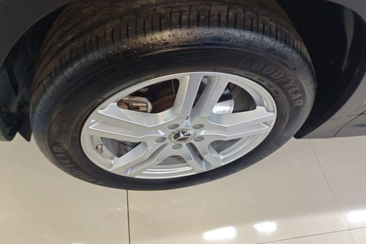 Used Mercedes-Benz GLB 2023 Refreshed GLB 200 Dynamic Edition
