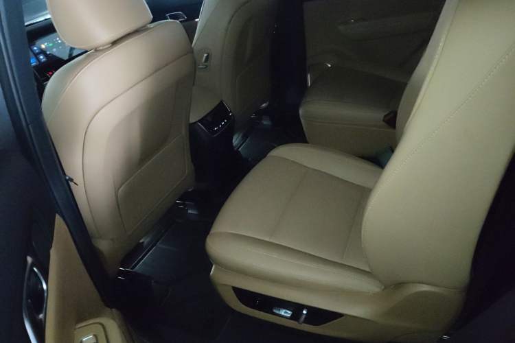 Used Li Auto ONE 2021 Extended-Range 6-Seater Version Left Rear Seat