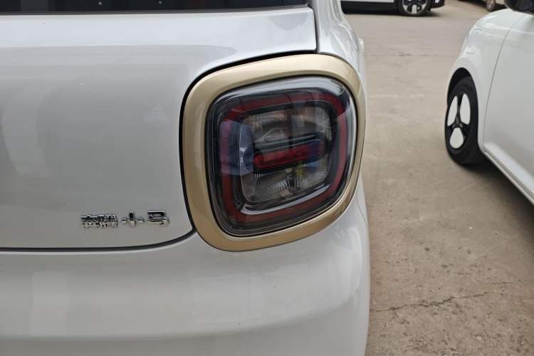 Used Bestune Pony 2026 222km Colorful Horse
