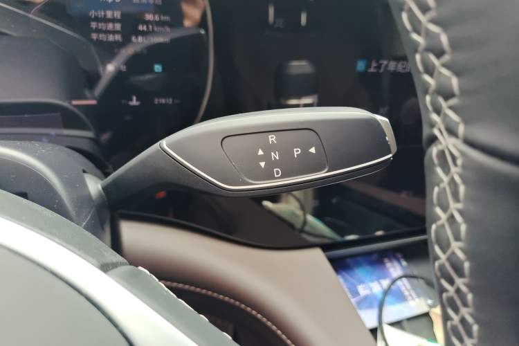 Used EXEED Lanyue 2025 400T Two-Wheel Drive Starlight Edition 7 Seats