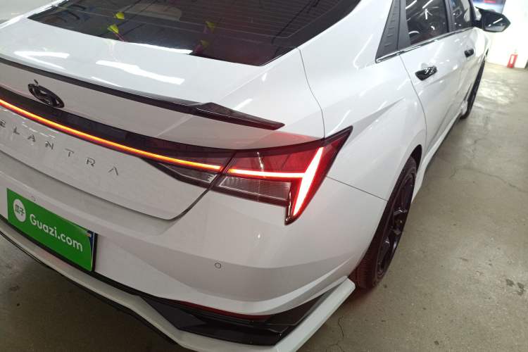 Used Hyundai Elantra 2022 1.5L CVT LUX Prestige Edition Right Rear Taillight