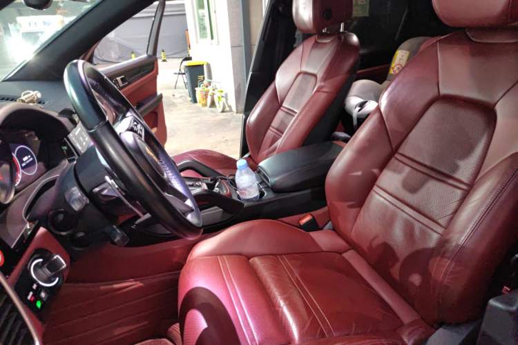 Used Porsche Cayenne 2019 Cayenne 3.0T Left Front Seat