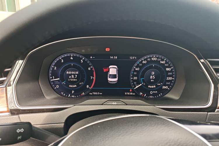 Used Volkswagen Magotan 2017 330TSI DSG Luxury Model Instrument Cluster