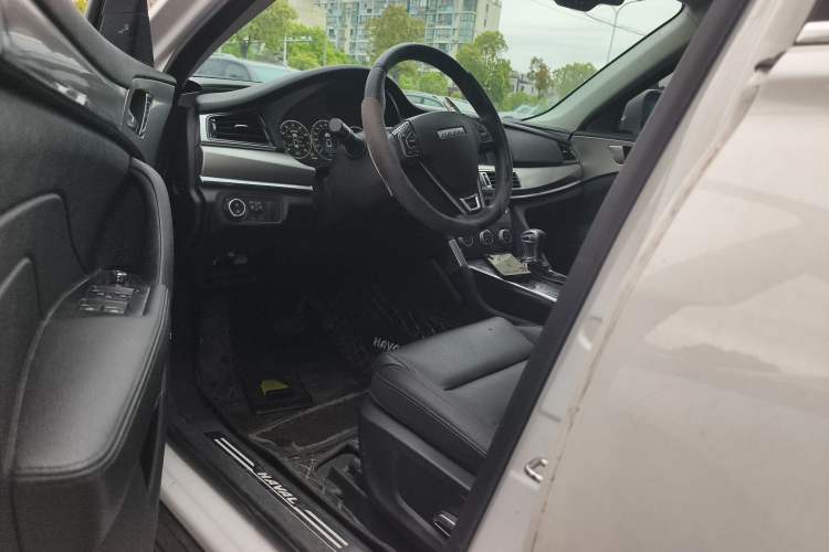 Used Haval H7 2016 Blue-Label H7 2.0T Automatic Luxury Model
