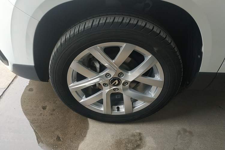 Used Jetta VS5 2023 280TSI Manual Entry-Level Model
