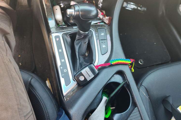 Used Kia K5 2015 2.0L Automatic LUX