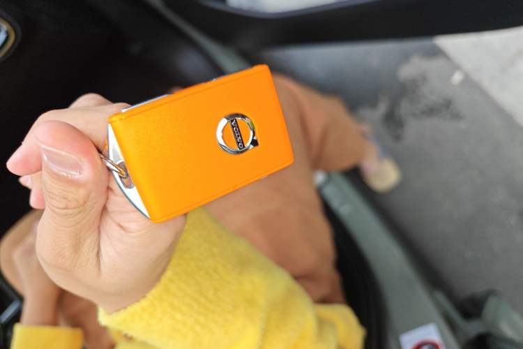 Used Volvo C40 2022 Long-Range Version Vehicle Key