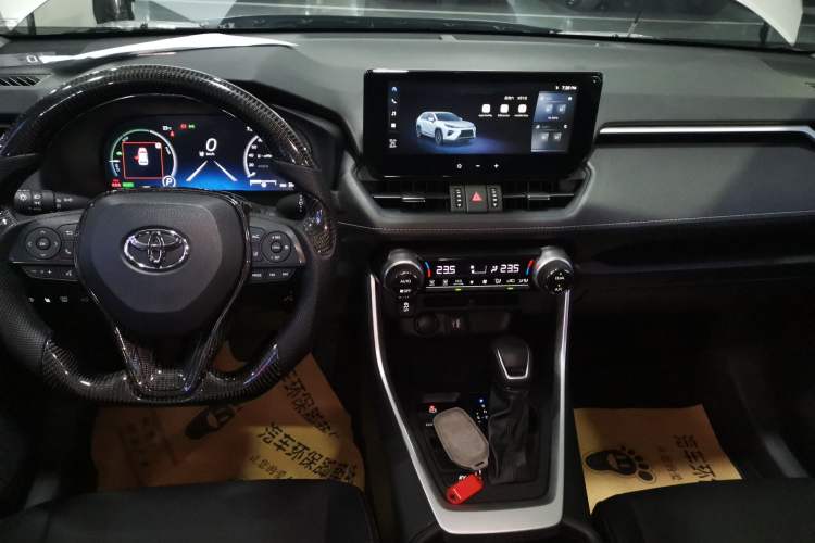 Used Toyota Wildlander 2023 Dual-Motor 2.5L E-CVT Two-Wheel Drive Luxury PLUS Edition